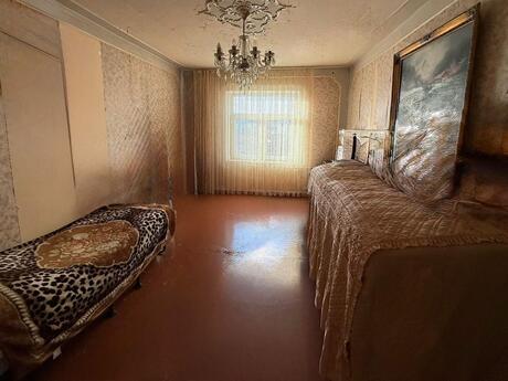 4 otaqlı köhnə tikili - Nəsimi m. - 115 m²