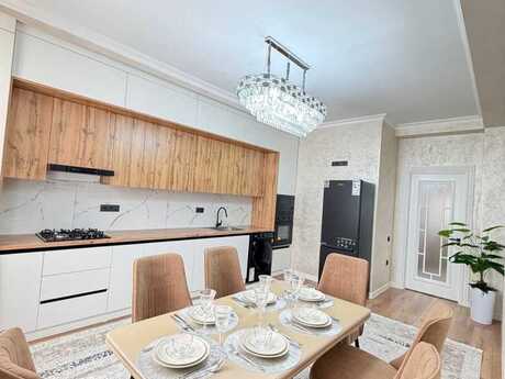 3 otaqlı yeni tikili - 28 May m. - 140 m²