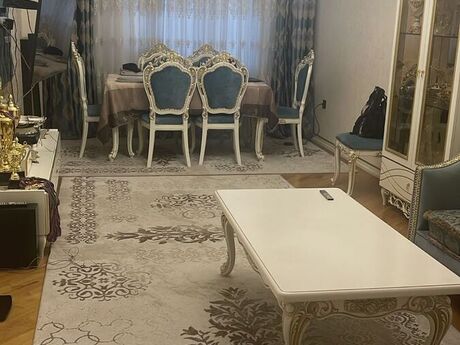 Elan №6024122 - Bakı, 7-ci mikrorayon q., 3 otaqlı, 120 m², 11/17 mərtəbə