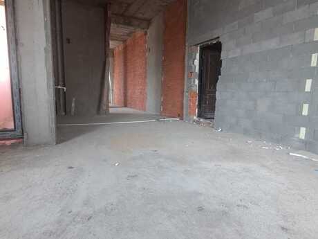 4 otaqlı yeni tikili - Elmlər Akademiyası m. - 162 m²