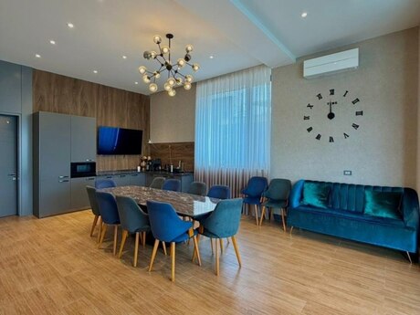 5-комн. дом/дача - пос. Мардакан - 300 м²