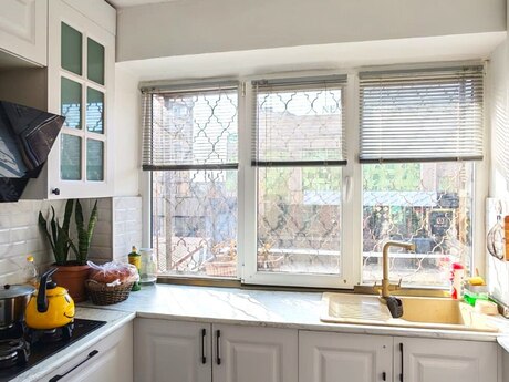 3 otaqlı köhnə tikili - Əhmədli m. - 70 m²