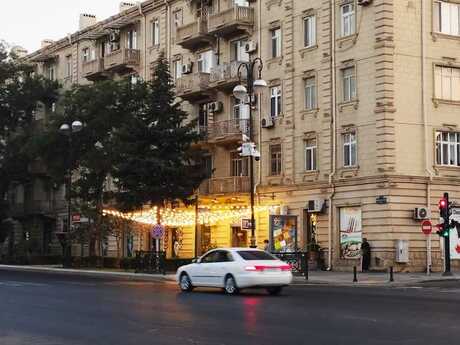 Elmlər Akademiyasında 2 otaqlı köhnə tikili mənzil kirayə verilir, 50 m², 680 AZN/ay, şəkil 4 / 12