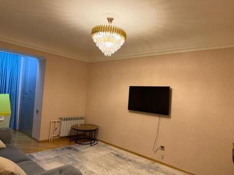 3 otaqlı köhnə tikili - Nəriman Nərimanov m. - 75 m²
