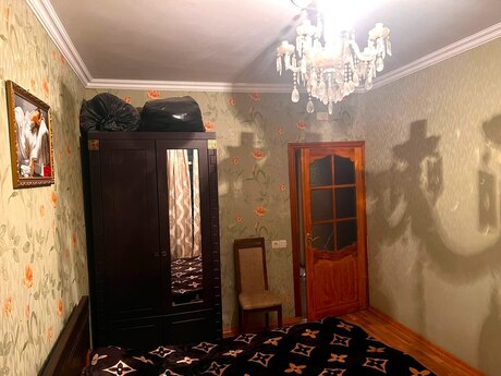3 otaqlı köhnə tikili - Həzi Aslanov m. - 75 m²