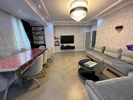 4-комн. новостройка - м. Гянджлик - 160 м²