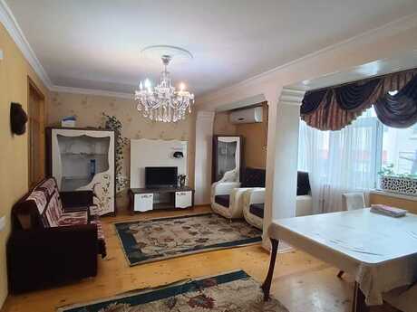 Elan №6024556 - Bakı, Nəsimi m., 3 otaqlı, 110 m², 2/4 mərtəbə