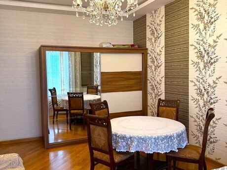 3 otaqlı köhnə tikili - Nəriman Nərimanov m. - 90 m²