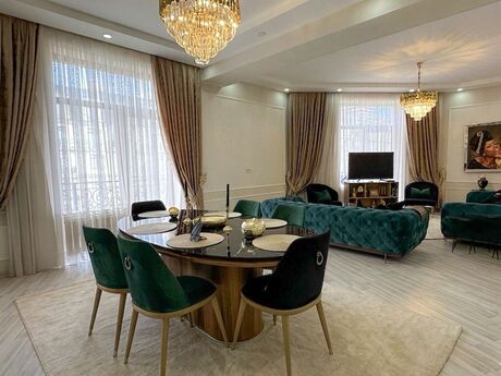 Объявление №6024590 - Баку, пос. Аг шехер, 3-комн., 144 м², 6/7 этаж