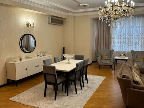 4 otaqlı yeni tikili - Nəriman Nərimanov m. - 200 m²