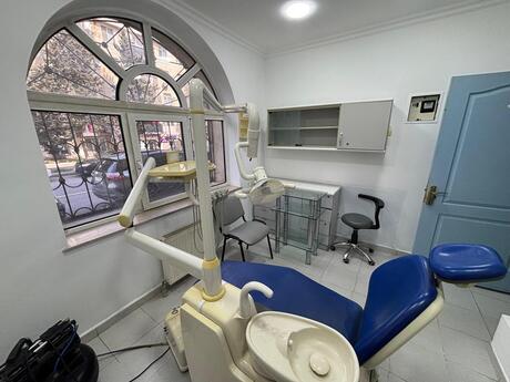 Объект - м. Элмляр Академиясы - 475 м²