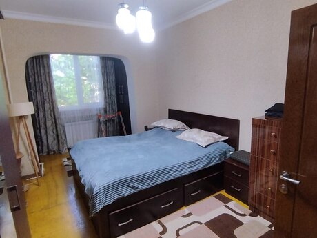 3 otaqlı köhnə tikili - Həzi Aslanov m. - 90 m²