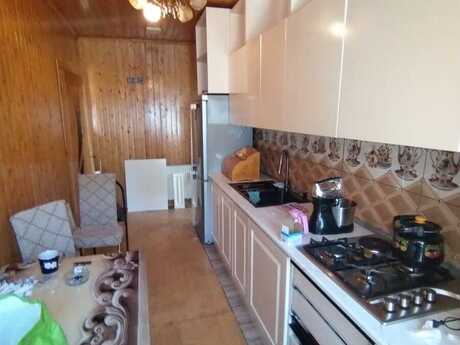 Объявление №6024717 - Баку, м. Иншаатчылар, 7-комн., 260 м²