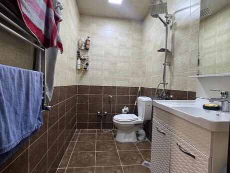 1 otaqlı yeni tikili - Qara Qarayev m. - 45 m²