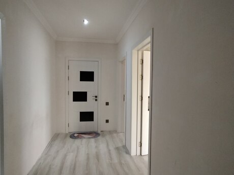 5 otaqlı həyət evi/bağ evi - Novxanı q. - 90 m²