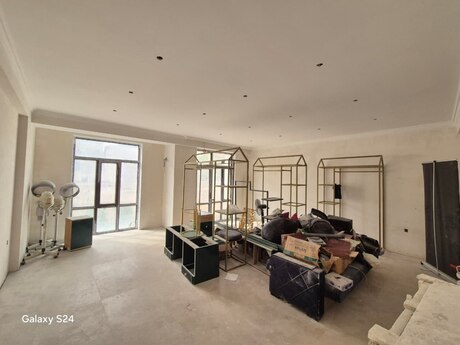 4 otaqlı yeni tikili - Nərimanov r. - 195 m²