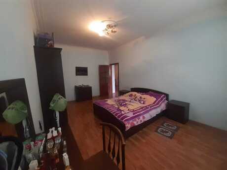 Объявление №6024888 - Баку, Наримановский р., 3-комн., 120 м², 5/6 этаж