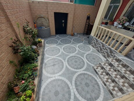 5 otaqlı həyət evi/bağ evi - Biləcəri q. - 240 m²