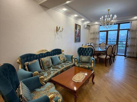 Объявление №6024949 - Баку, м. Низами, 3-комн., 101 м², 10/12 этаж