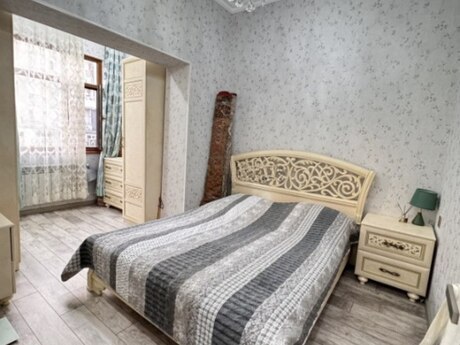 3 otaqlı köhnə tikili - Nizami m. - 60 m²