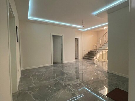 13 otaqlı həyət evi/bağ evi - Qara Qarayev m. - 900 m²