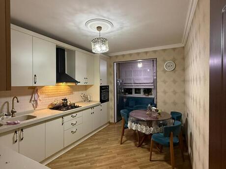 Объявление №6025138 - Баку, м. Халглар Достлугу, 4-комн., 110 м², 7/9 этаж