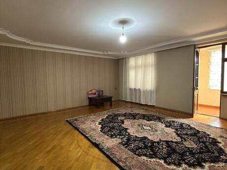 5 otaqlı köhnə tikili - Memar Əcəmi m. - 140 m²
