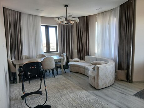 3 otaqlı mənzil, 80 m², Neftçilər: 169 000 ₼ 2