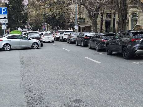 3 otaqlı köhnə tikili - İçəri Şəhər m. - 68 m²