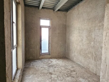4 otaqlı yeni tikili - Binəqədi r. - 150 m²