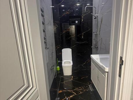 3 otaqlı həyət evi/bağ evi - Mərdəkan q. - 130 m²