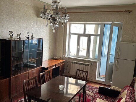 2 otaqlı köhnə tikili - Köhnə Günəşli q. - 45 m²