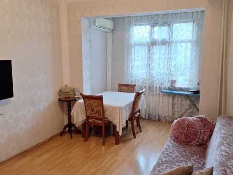 2 otaqlı köhnə tikili - Gənclik m. - 52 m²