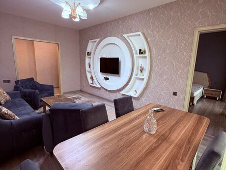 3 otaqlı yeni tikili - 8 Noyabr m. - 106 m²