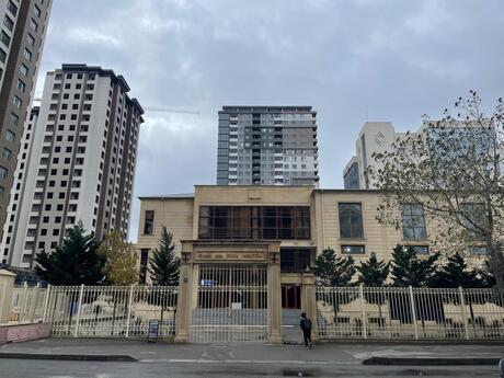 4 otaqlı yeni tikili - Şah İsmayıl Xətai m. - 202 m²