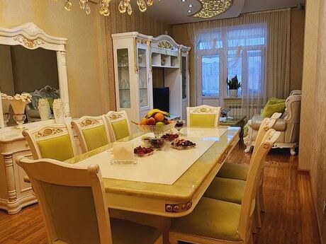 Elan №6025409 - Bakı, 8 Noyabr m., 3 otaqlı, 140 m², 10/17 mərtəbə