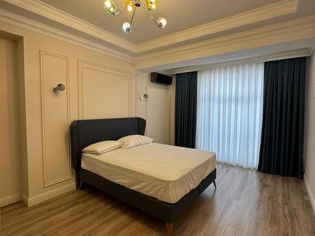3 otaqlı yeni tikili - Nəsimi r. - 140 m²