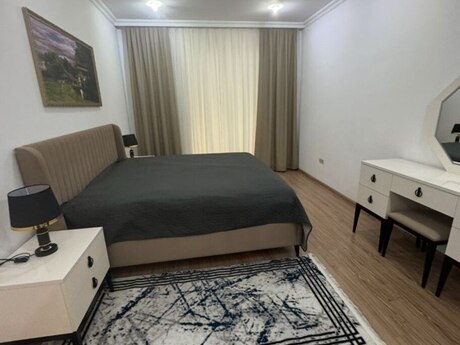 3 otaqlı yeni tikili - Səbail r. - 140 m²
