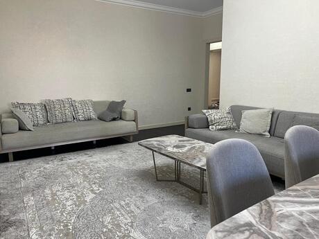 4 otaqlı yeni tikili - Yasamal r. - 178 m²