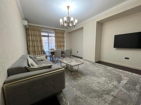 4 otaqlı yeni tikili - Yasamal r. - 178 m²