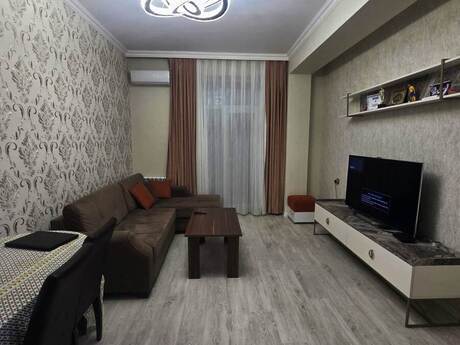 Elan №6025577 - Bakı, Yasamal r., 4 otaqlı, 110 m², 3/9 mərtəbə
