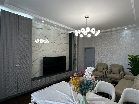 3-комн. новостройка - м. Ахмедлы - 107 м²