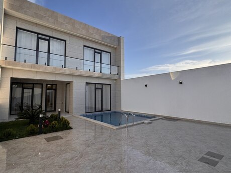 4 otaqlı həyət evi/bağ evi - Mərdəkan q. - 200 m²
