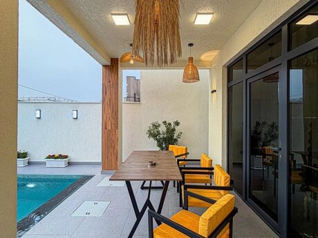 4 otaqlı həyət evi/bağ evi - Bilgəh q. - 200 m²