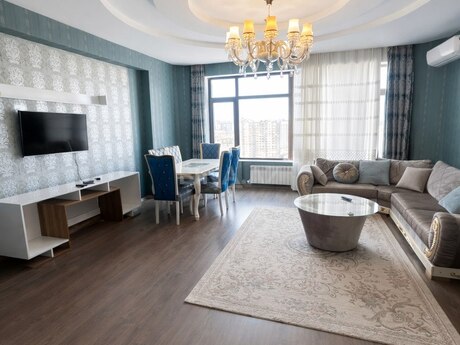 3 otaqlı yeni tikili - İçəri Şəhər m. - 146 m²
