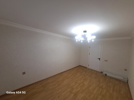 3 otaqlı köhnə tikili - Elmlər Akademiyası m. - 70 m²