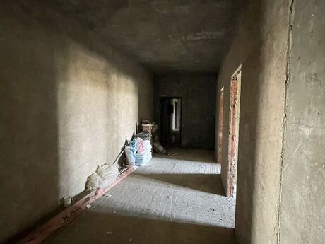 4 otaqlı yeni tikili - 28 May m. - 175 m²