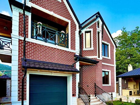 7 otaqlı həyət evi/bağ evi - Qəbələ - 300 m²