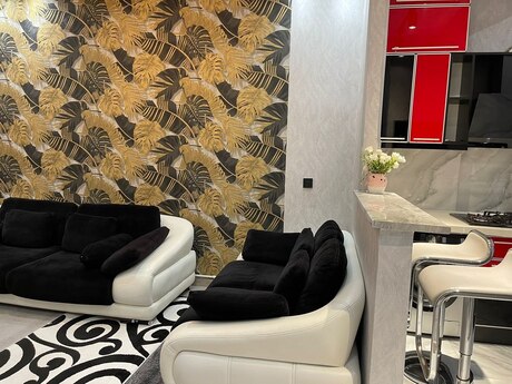2 otaqlı yeni tikili - Memar Əcəmi m. - 70 m²