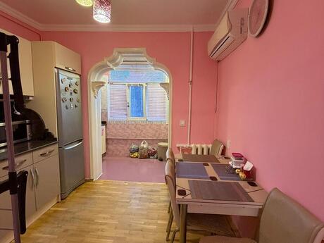 3-room old-build apartment for sale in Həzi Aslanov, 78 m², 200 000 AZN, photo 2 / 10